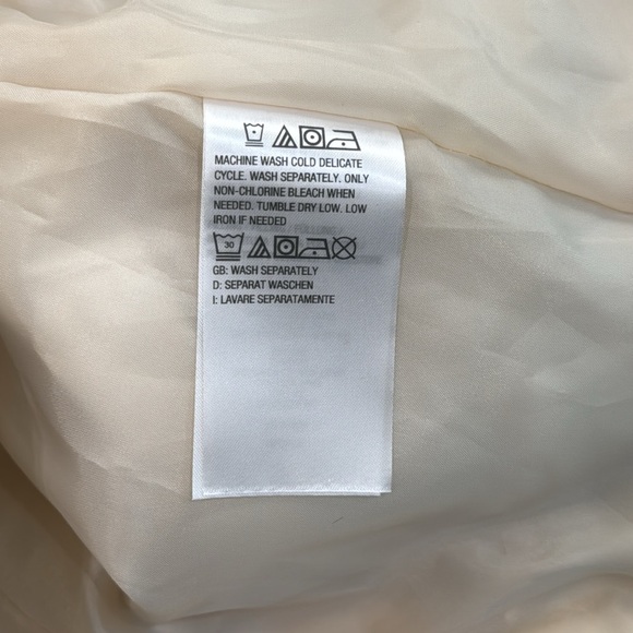 Peace Love World Puffer Vest with Cinch Waist - Picture 4 of 5